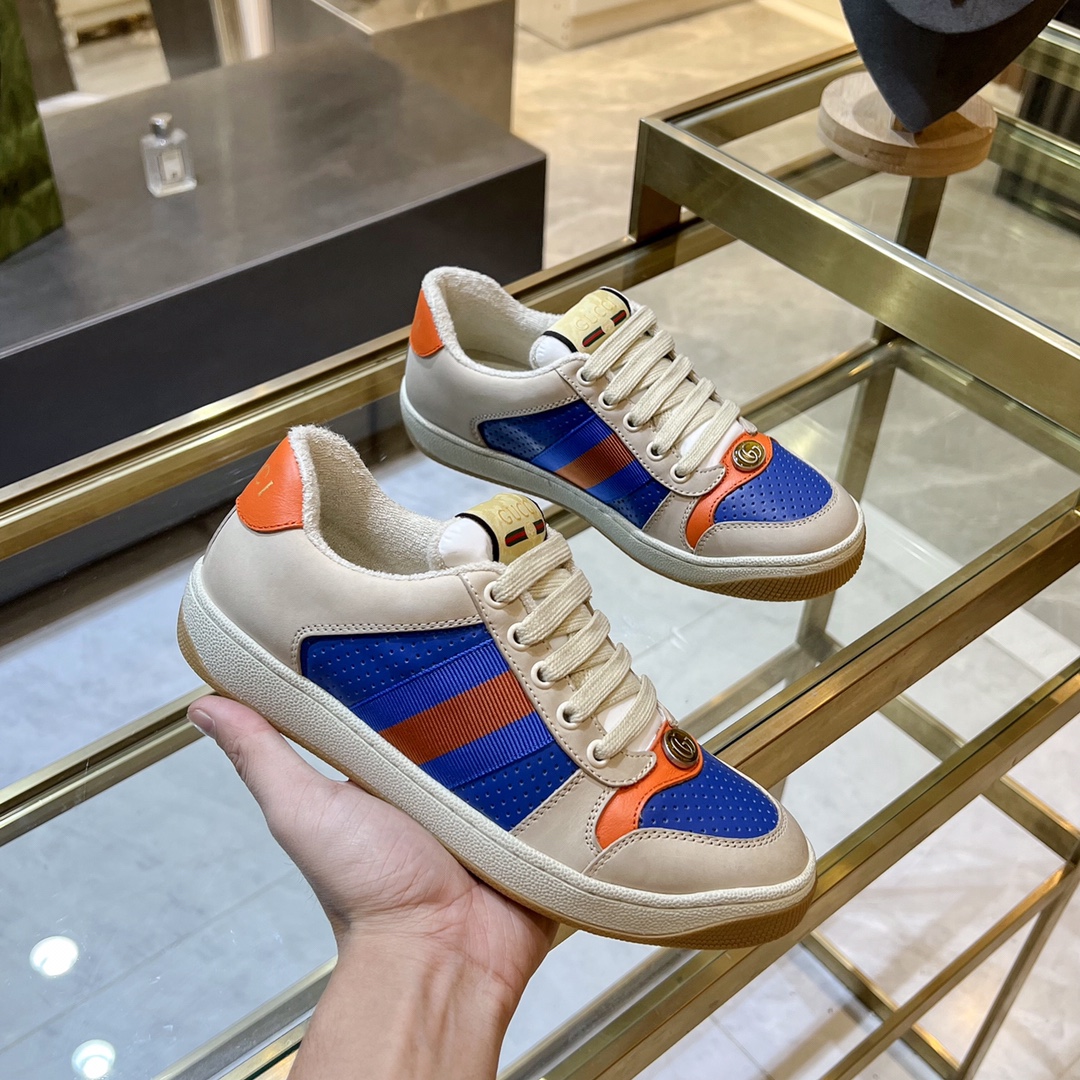 de fábrica Gucci. Inspiradas en las zapatillas clásicas de la época, las zapatillas Screener de la c