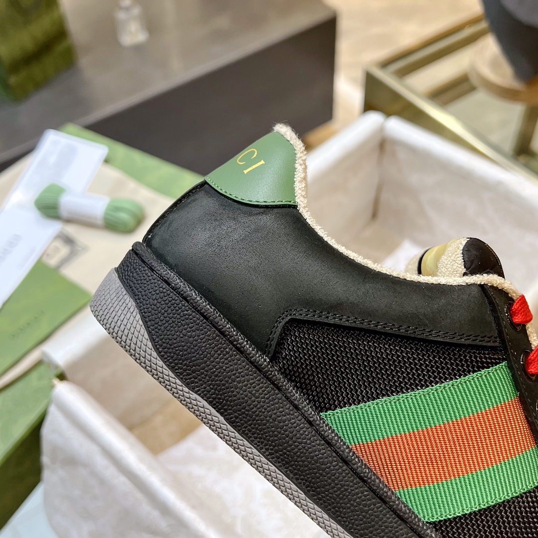 ex fábrica (alta gama) Gucci. zapatitos sucios tela verde y negra cincha roja y verde detalles en pi