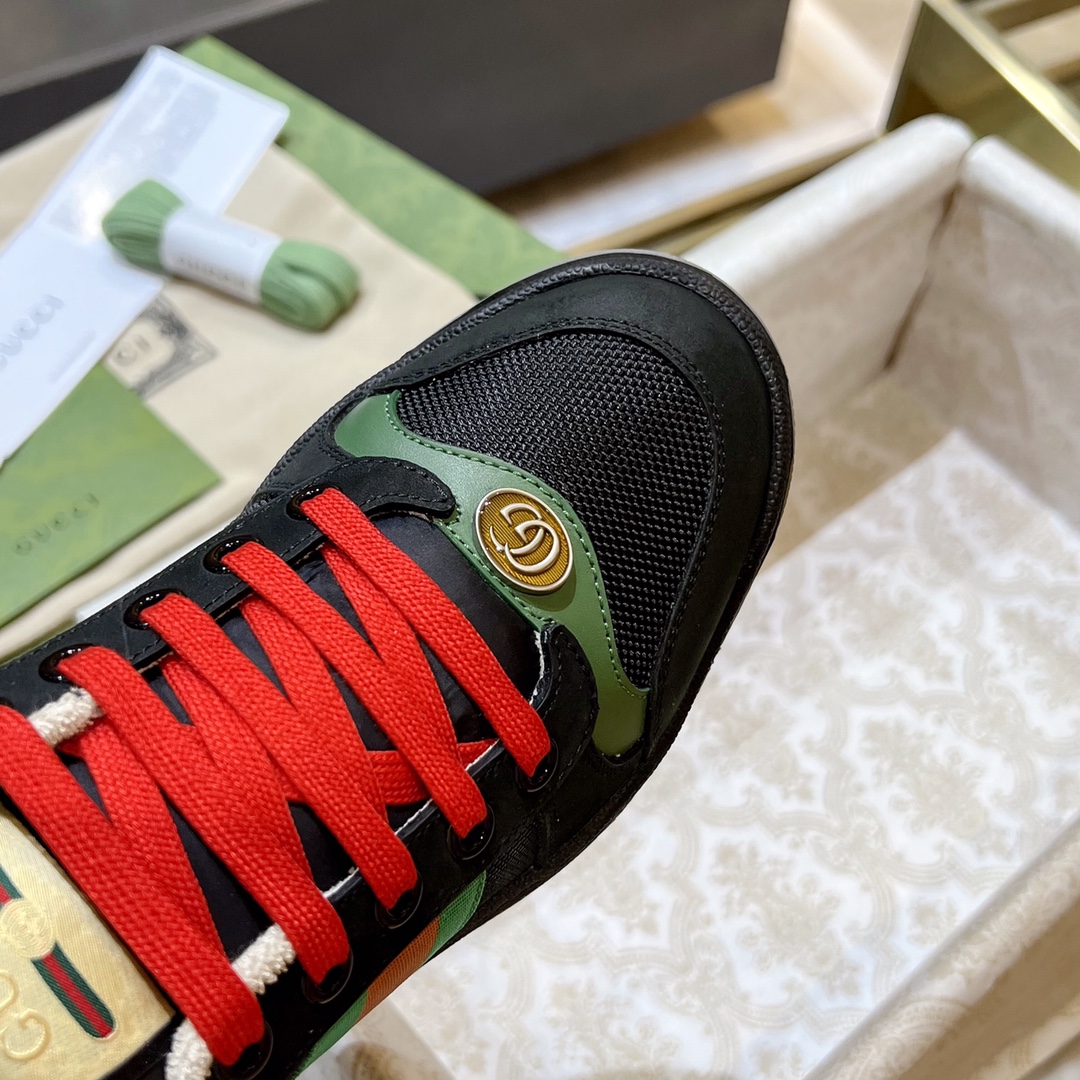 ex fábrica (alta gama) Gucci. zapatitos sucios tela verde y negra cincha roja y verde detalles en pi