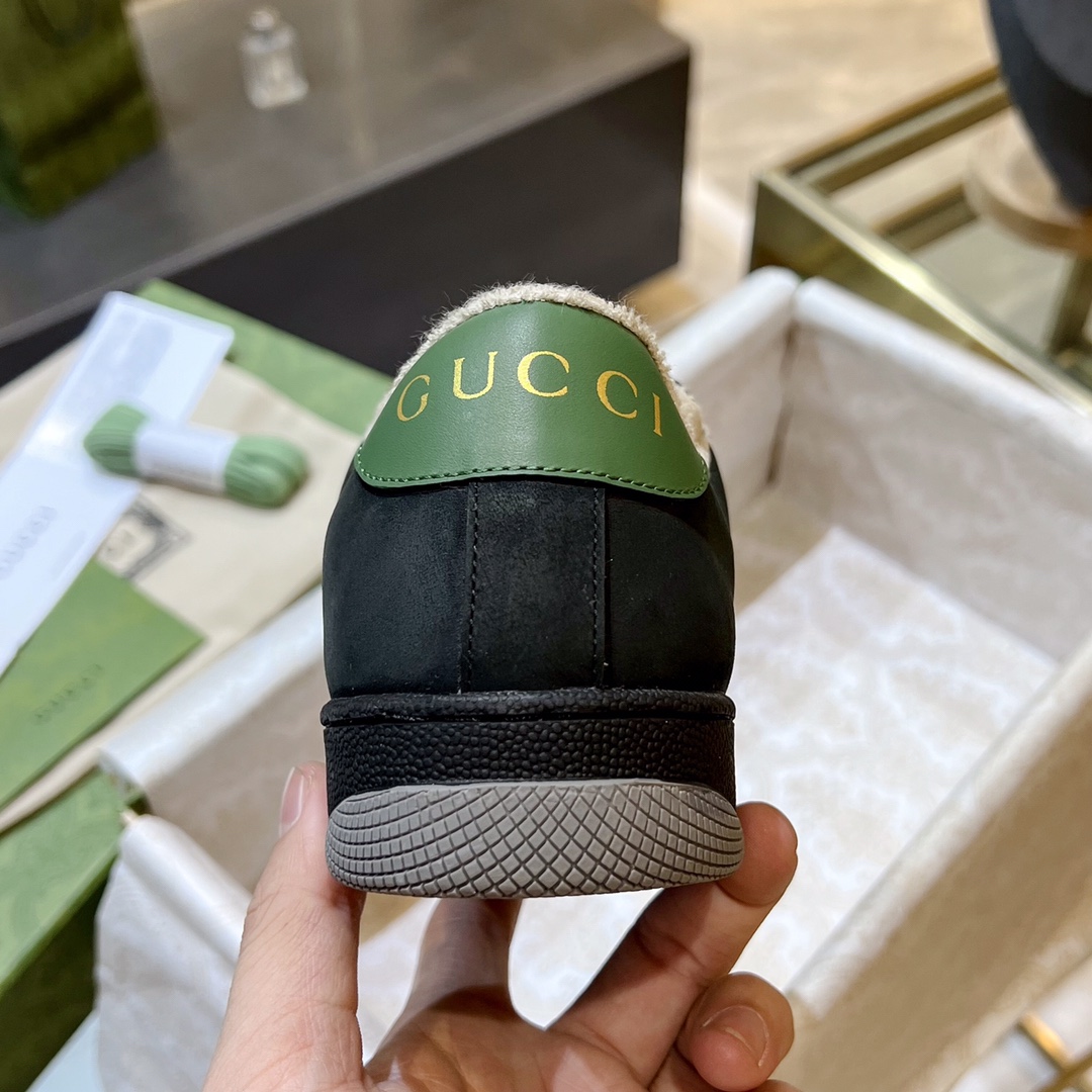 ex fábrica (alta gama) Gucci. zapatitos sucios tela verde y negra cincha roja y verde detalles en pi