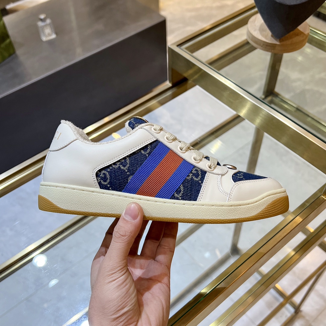 de fábrica Gucci. Inspiradas en las zapatillas clásicas de la época, las zapatillas Screener de la c