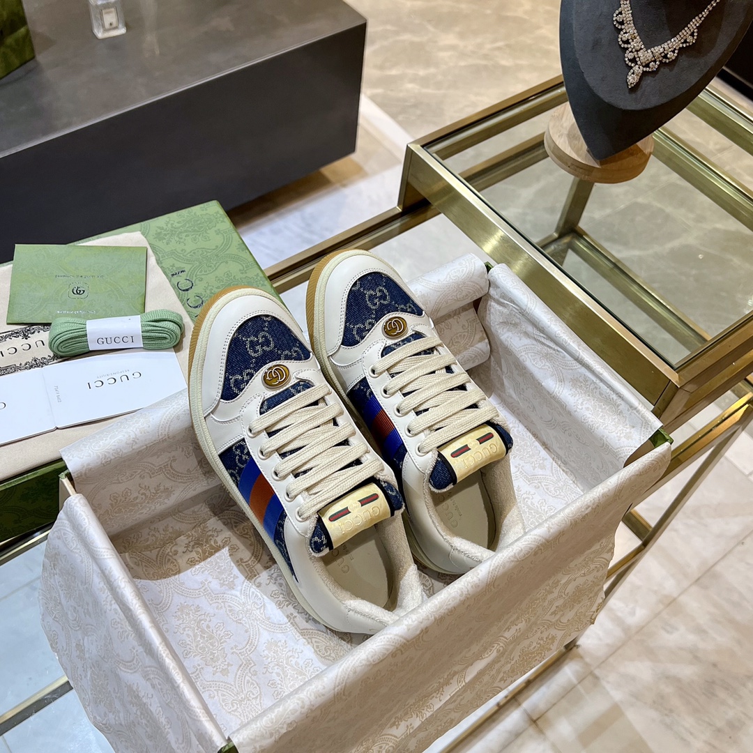 de fábrica Gucci. Inspiradas en las zapatillas clásicas de la época, las zapatillas Screener de la c