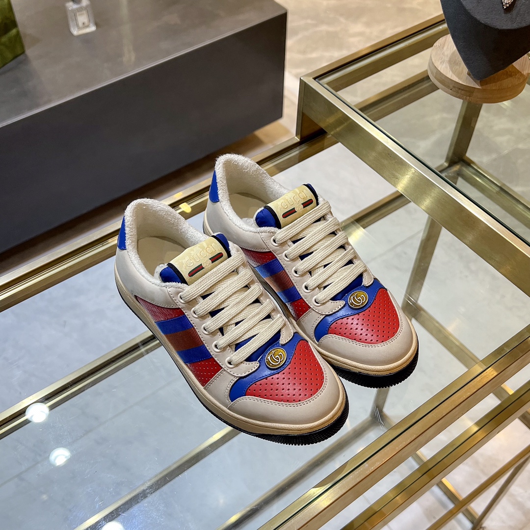 ex fábrica Gucci. zapatos sucios azul y negro rojo piel perforada rojo azul cincha azul cuero detall