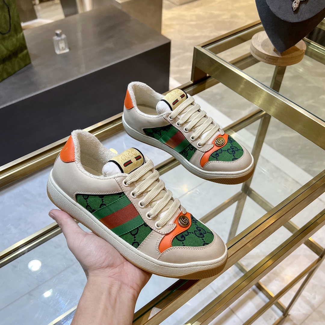 ex fábrica Gucci. zapatos sucios tela doble G naranja y verde cincha roja y verde detalle piel naran