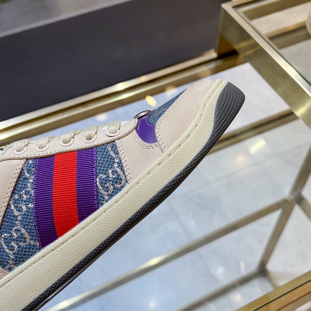 ex fábrica Gucci. Inspiradas en las zapatillas clásicas de la época, las zapatillas Screener de la c