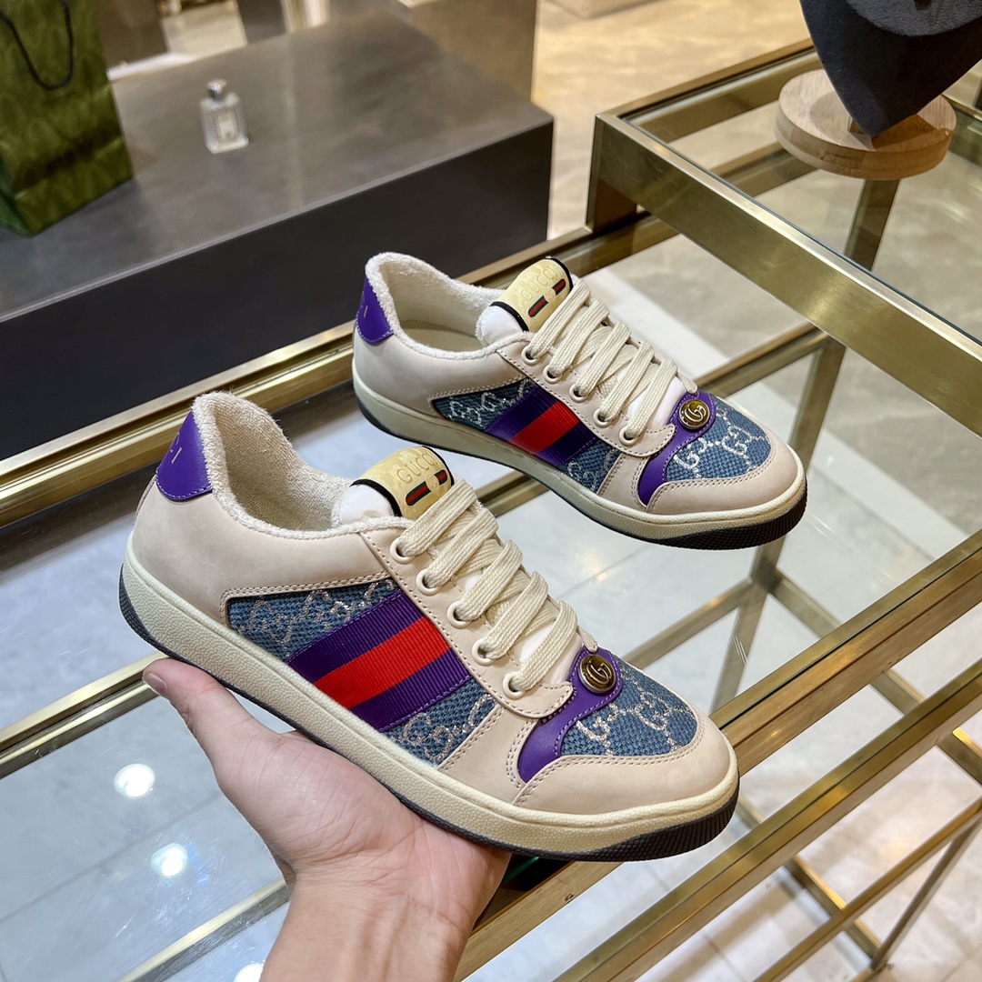 ex fábrica Gucci. Inspiradas en las zapatillas clásicas de la época, las zapatillas Screener de la c