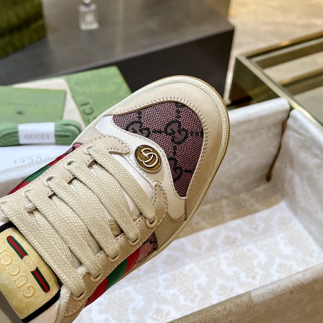 ex fábrica Gucci. zapatos sucios blanco y rosa tela doble G cincha roja y verde ribete detalle cuero