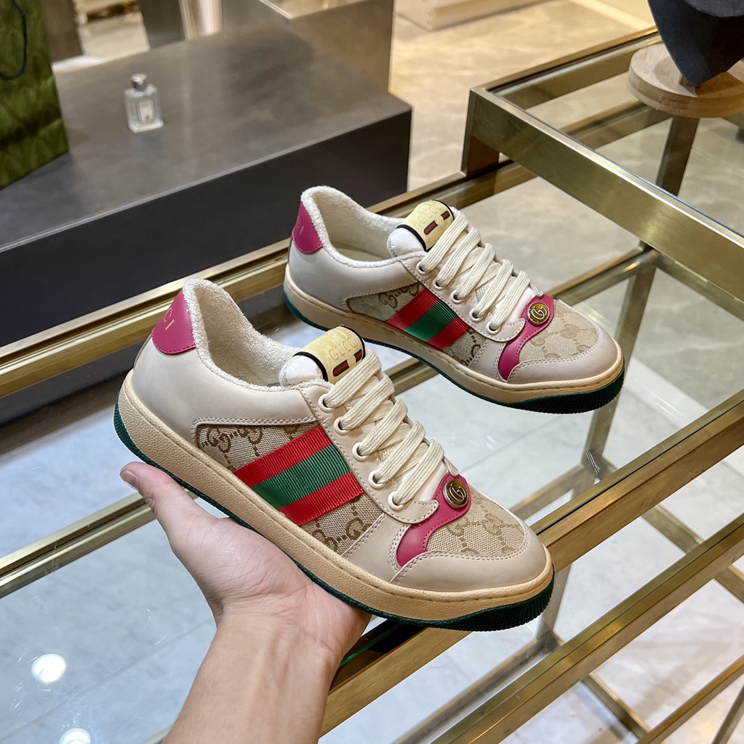ex fábrica Gucci. Inspiradas en las zapatillas clásicas de la época, las zapatillas Screener de la c