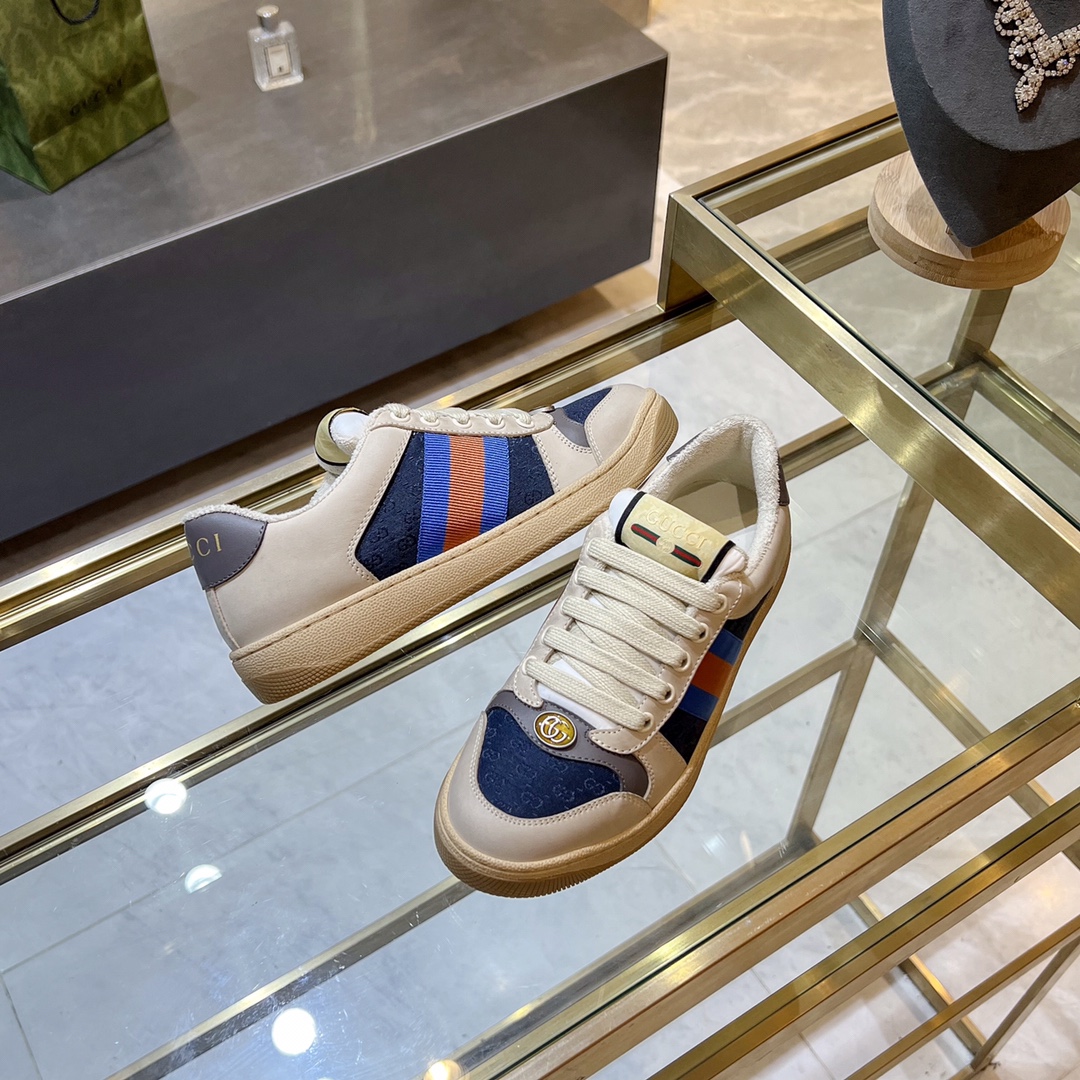 ex fábrica Gucci. zapatos sucios gris y azul doble G paño mujer rojo y azul cincha gris cuero detall