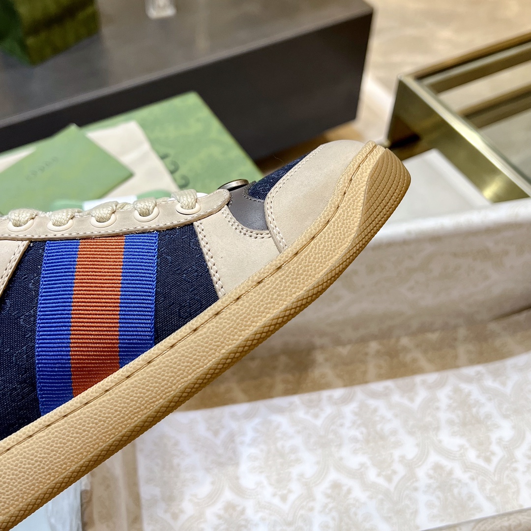 ex fábrica Gucci. zapatos sucios gris y azul doble G paño mujer rojo y azul cincha gris cuero detall