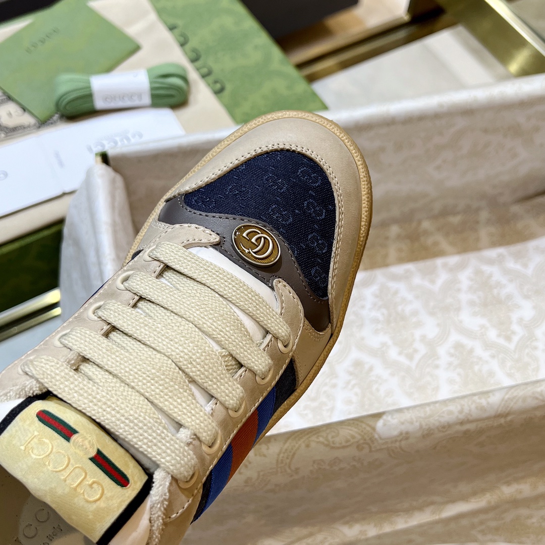 ex fábrica Gucci. zapatos sucios gris y azul doble G paño mujer rojo y azul cincha gris cuero detall