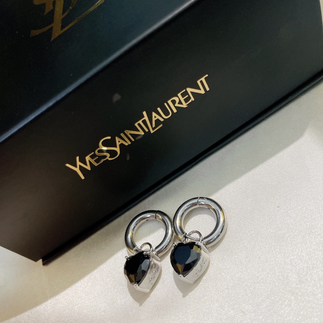 UK 7 Star Replica
 Yves Saint Laurent Online
 Jewelry Earring Black Yellow 925 Silver Vintage