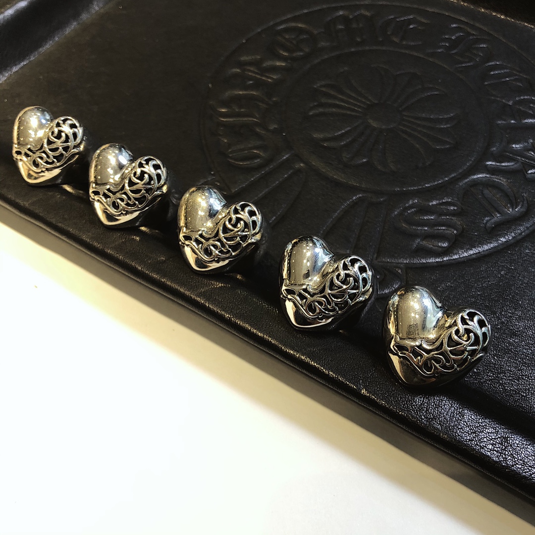 Chrome Hearts 𝐂𝐡𝐫𝐨𝐦𝐞 𝐡𝐞𝐚𝐫𝐭𝐬克罗心心形蔓藤戒指