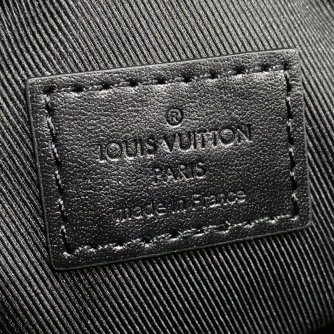 Louis Vuitton Messenger Bags Black Grid White Damier Azur Canvas N50017