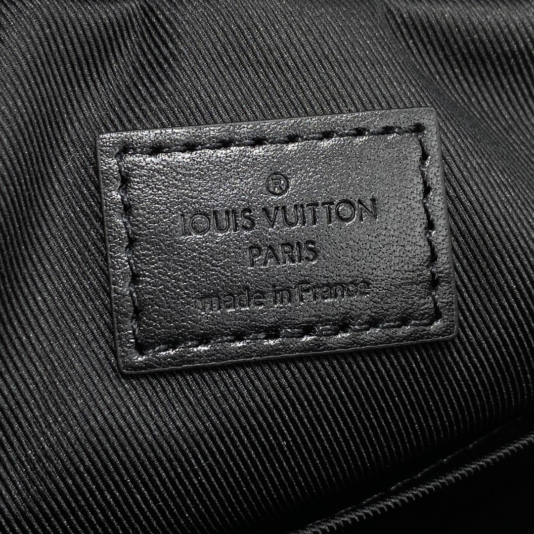 Louis Vuitton Messenger Bags Black Grid White Damier Azur Canvas N50017