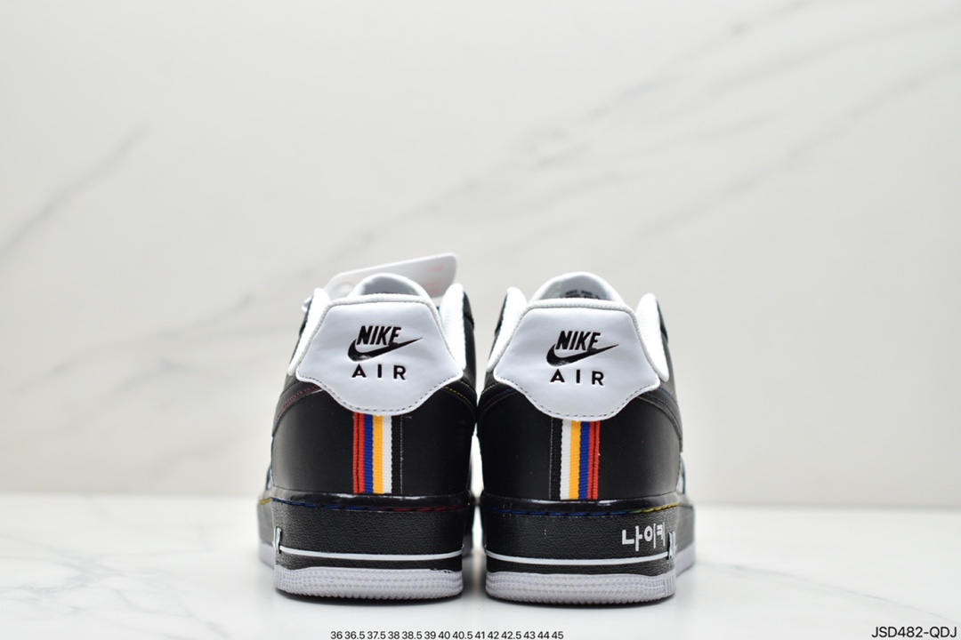 200 耐克Nike Air Force 1 Low  空军一号低帮百搭休闲运动板鞋DO2704
