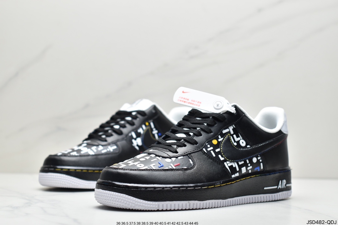 200 耐克Nike Air Force 1 Low  空军一号低帮百搭休闲运动板鞋DO2704