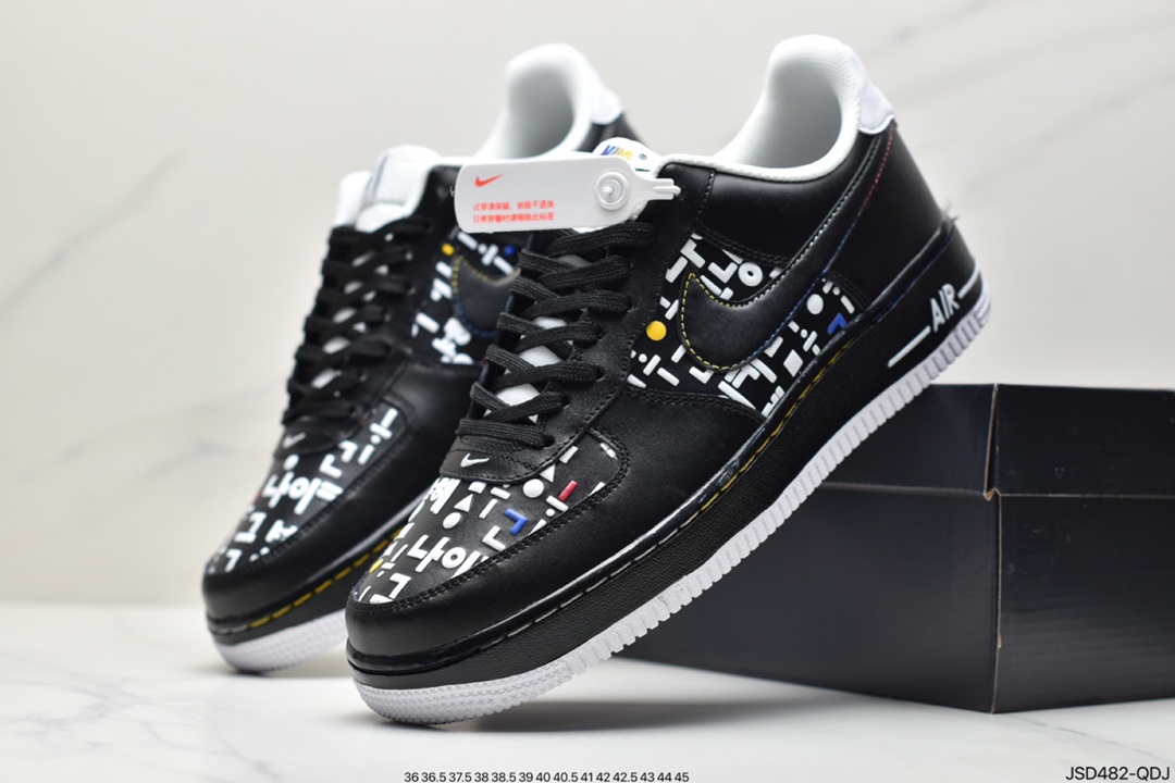 200 耐克Nike Air Force 1 Low  空军一号低帮百搭休闲运动板鞋DO2704