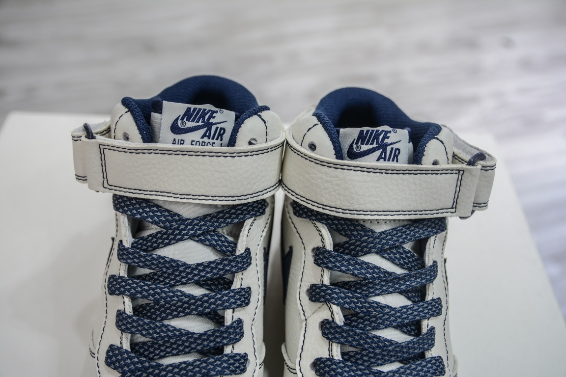 260 秋冬新品  Nike Air Force 1 Mid '07 米深蓝 满天星中帮空军一号休闲板鞋 MU3603-202