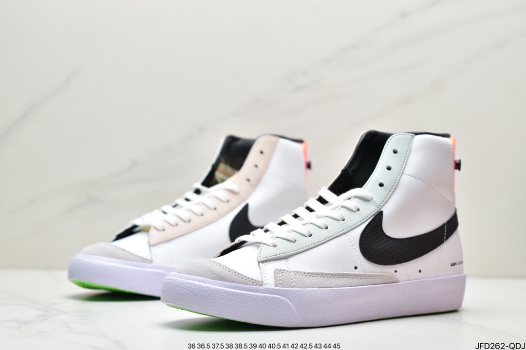 170 LPL x Nike Blazer Mid 电玩 白黑粉Nike Blazer Mid的这款产品采用白色皮革鞋底DO2331-101