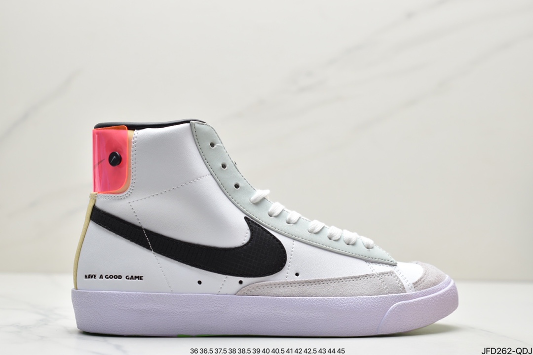 170 LPL x Nike Blazer Mid 电玩 白黑粉Nike Blazer Mid的这款产品采用白色皮革鞋底DO2331-101