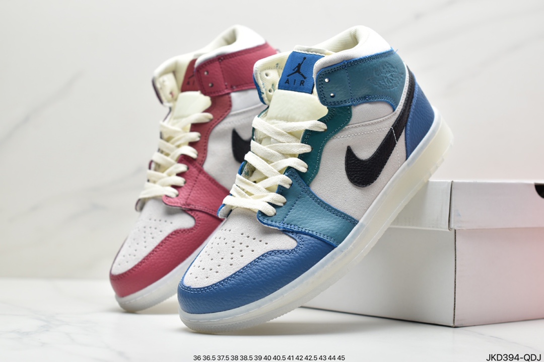 160  Air Jordan 1 Mid 凭借亮眼的配色DM9601-200