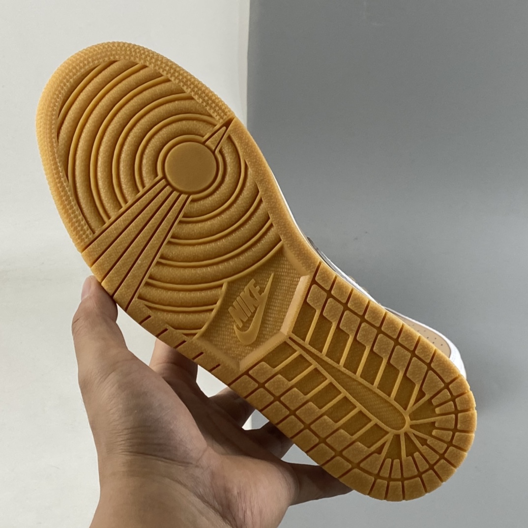 P240 Air Jordan 1 Low AJ1低帮时尚休闲板鞋 DN6999-100