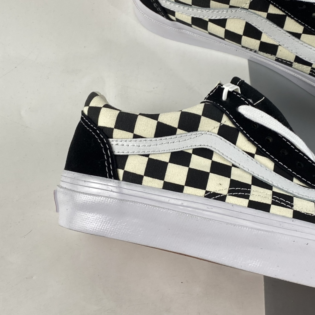 P140  Vans Old Skool 安娜海姆经典黑白棋盘格 VN0A4P3X639