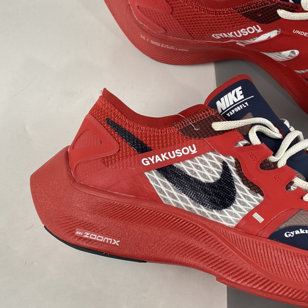 P220  NIKE ZoomX Vaporfly Next% / Gyakusou  CT4894-600