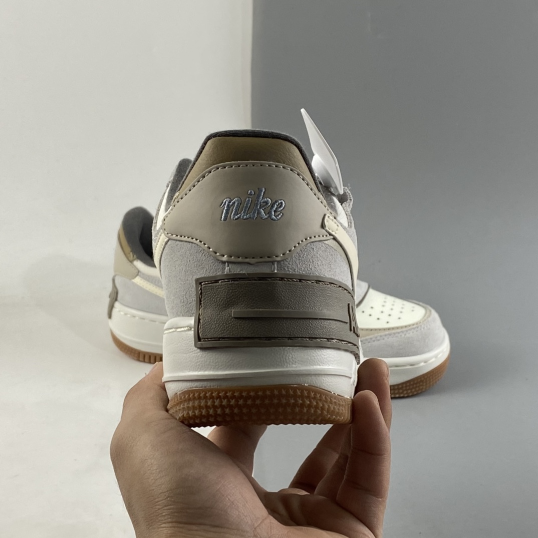 P200  NIKE Air Force 1 Shadow 空军一号DO7449-111