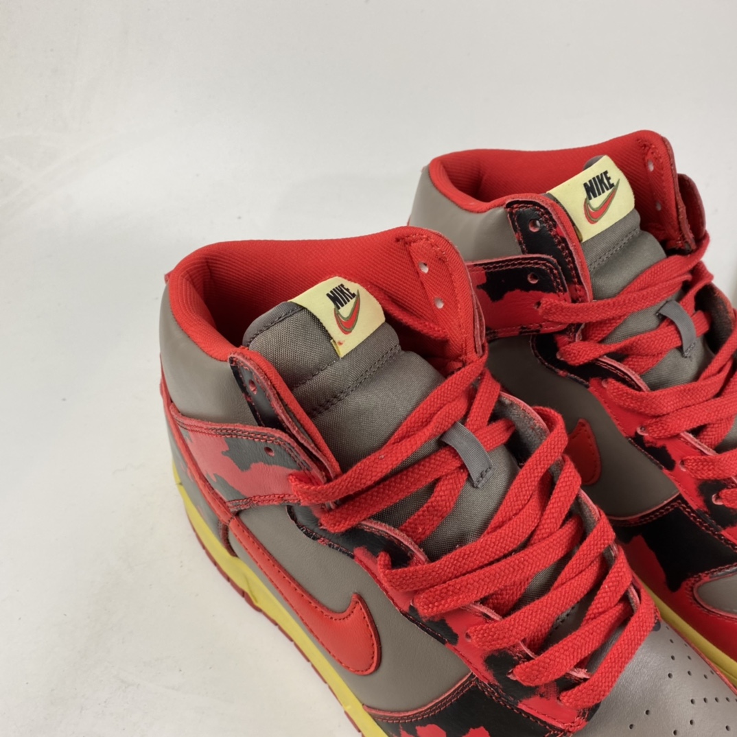 P480  NIKE Dunk High 1985 ”Red Camo”灰红酸洗扎染 高帮复古休闲板鞋 DD9404-600