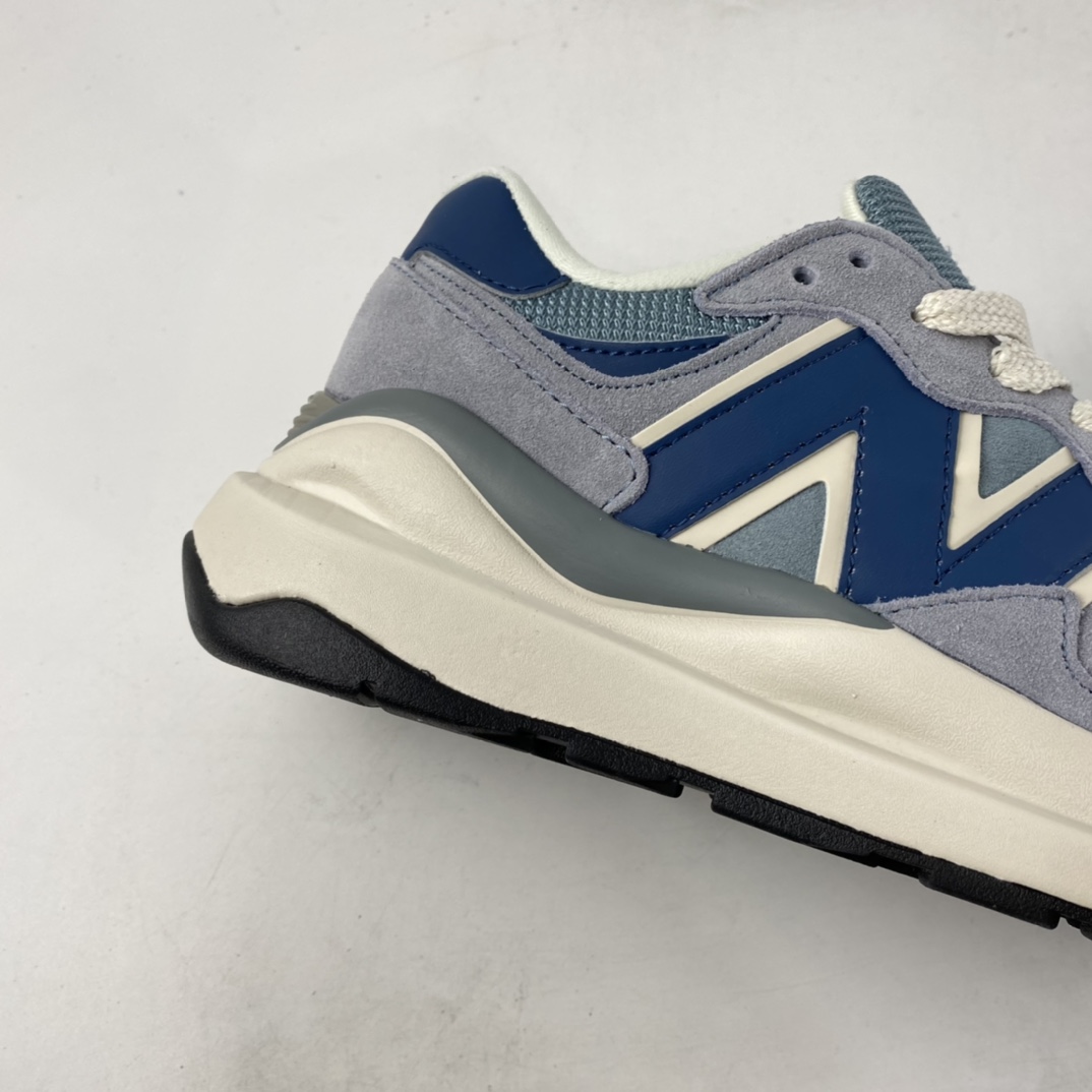 P200   New Balance NB5740系列复古休闲慢跑鞋 W5740LX1