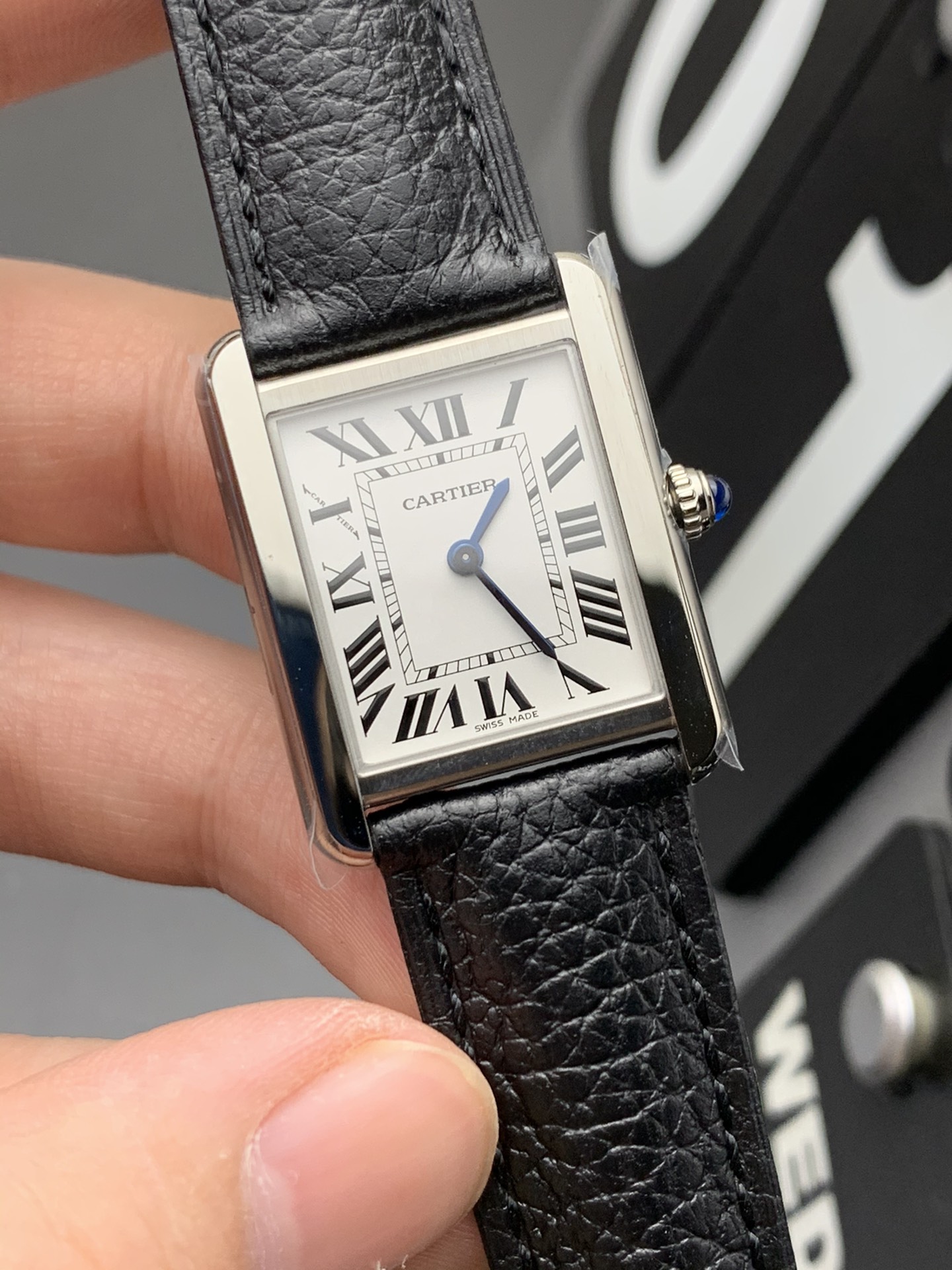 Cartier K11 石英坦克