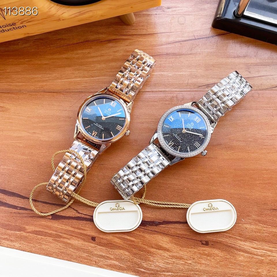 欧米茄-OMEGA 👧 👧 女士腕表 进口石英机芯 316L精钢表壳 直径34mm厚8mm💗该款腕表备受女性喜爱,四季衣服搭配,尽显优雅[玫瑰]在不同的场合💒映耀着她们各自的独特个性与迷人风华💃💃💃