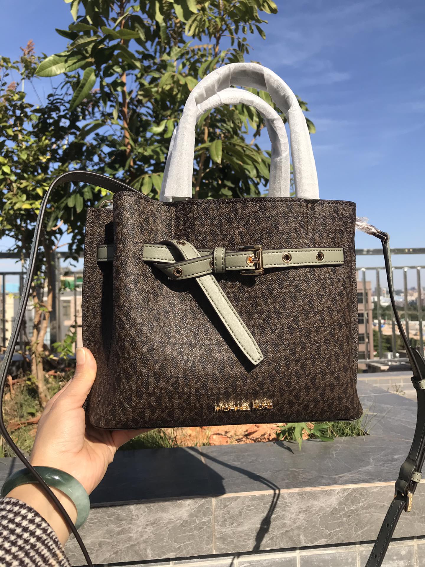 Michael Kors 独家新款，铂金耳朵包