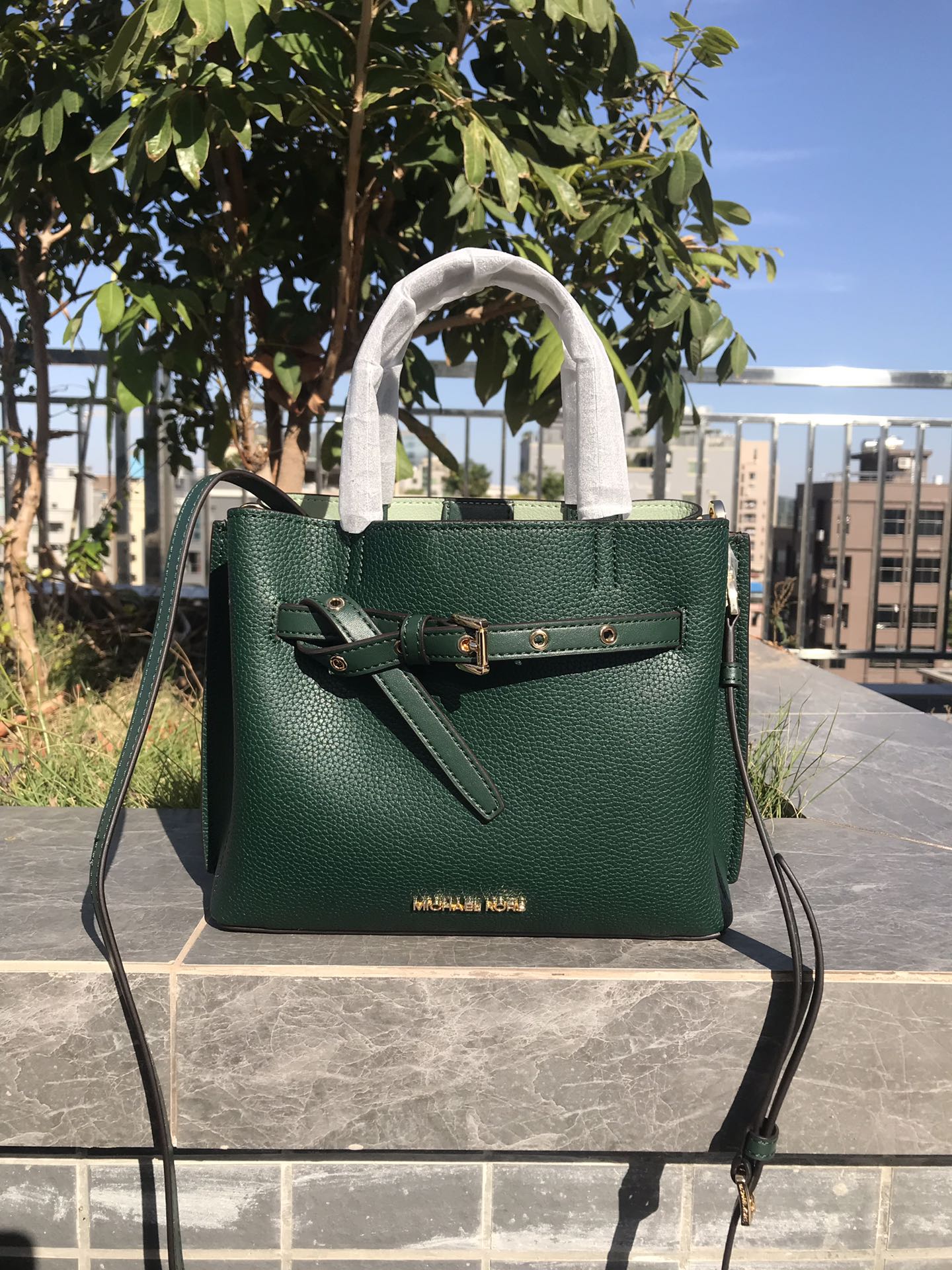Michael Kors 独家新款，铂金耳朵包