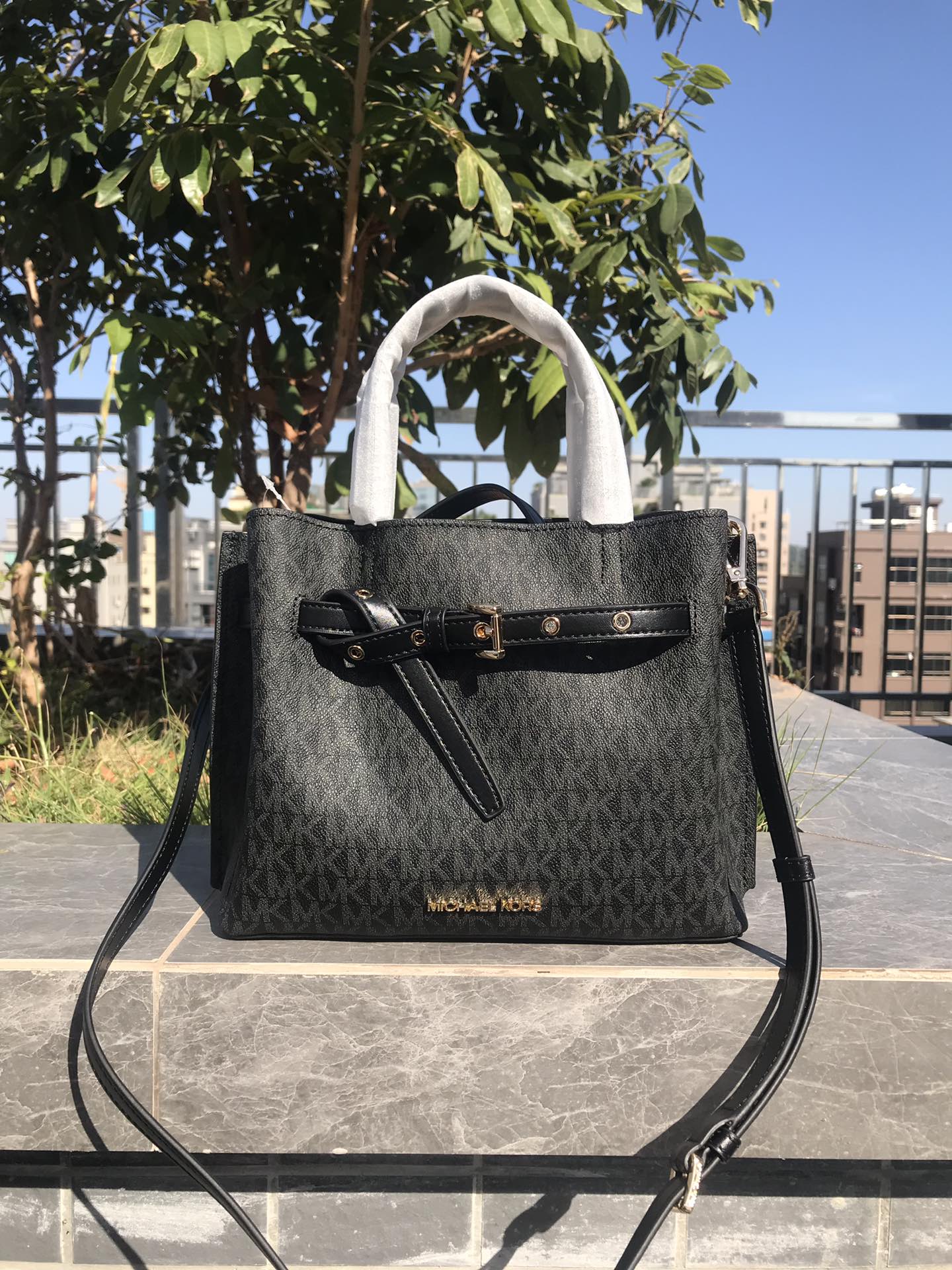 Michael Kors 独家新款，铂金耳朵包