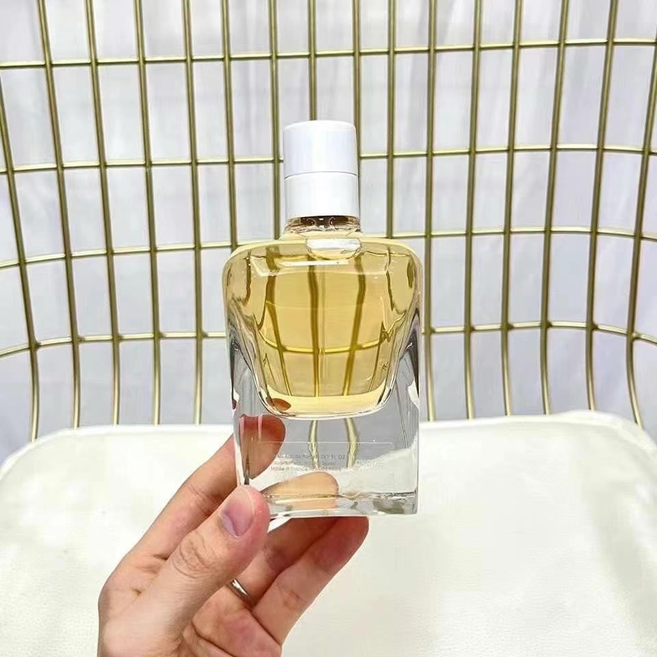 Hermès Jour d'Hermès Eau de Parfum 85ml - Floral & Feminine Fragrance 4 i1638357782 3164 3