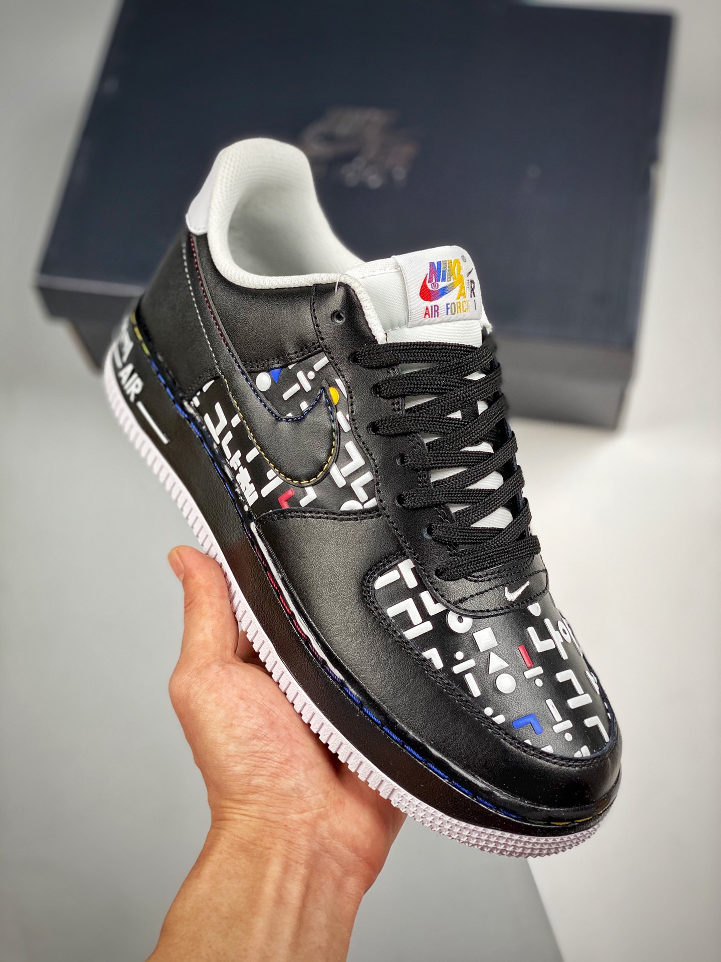 Air Force 1 Low black Korean Japanese characters original last original cardboard authentic Air Force shape focused on …