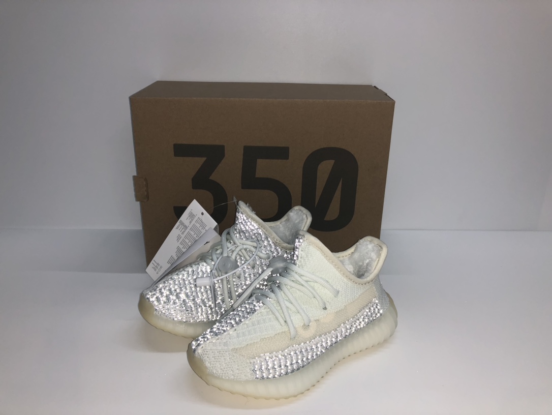 图片[8]-加毛款 加绒椰子350一脚蹬儿童运动鞋 尺码：28-35码 大莆田自创款，贴心如我们💓 加绒鞋内里，鞋垫也加绒，保暖又舒适☁️ 一脚蹬款式，穿脱便捷✔️ 喜欢椰子系列的不要错过哦，运动也不忘保暖❄️-选品中心