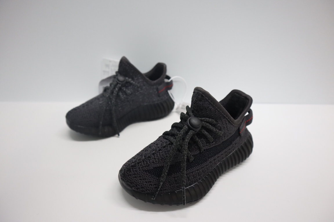 图片[2]-加毛款 加绒椰子350一脚蹬儿童运动鞋 尺码：28-35码 大莆田自创款，贴心如我们💓 加绒鞋内里，鞋垫也加绒，保暖又舒适☁️ 一脚蹬款式，穿脱便捷✔️ 喜欢椰子系列的不要错过哦，运动也不忘保暖❄️-选品中心