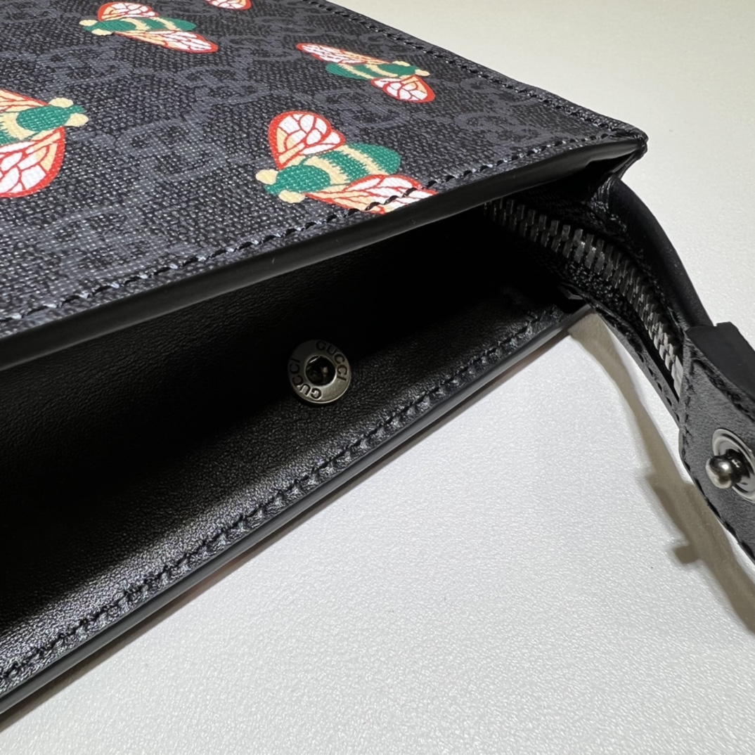 GUCCI古驰Bestiary系列手拿包674873