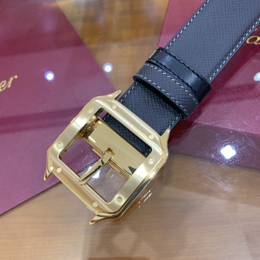 镀钯饰面针扣式皮带Cartier标志黑色与棕色牛皮双面皮带浮雕“Cartier”标志尺寸宽35毫米可调节