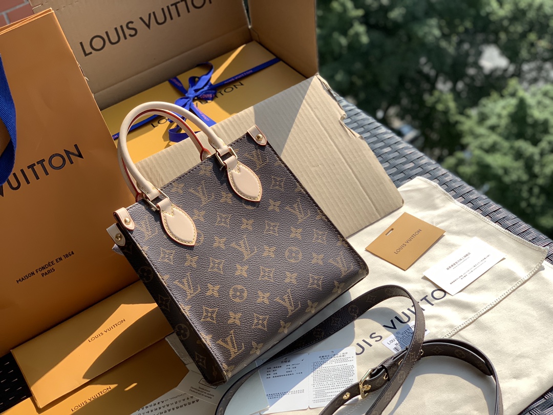 🌼 m45847尺寸21.5×22×9CM 原厂渠道！真正的牛货！l*v琴谱包SAC 🌼PLAT BB！