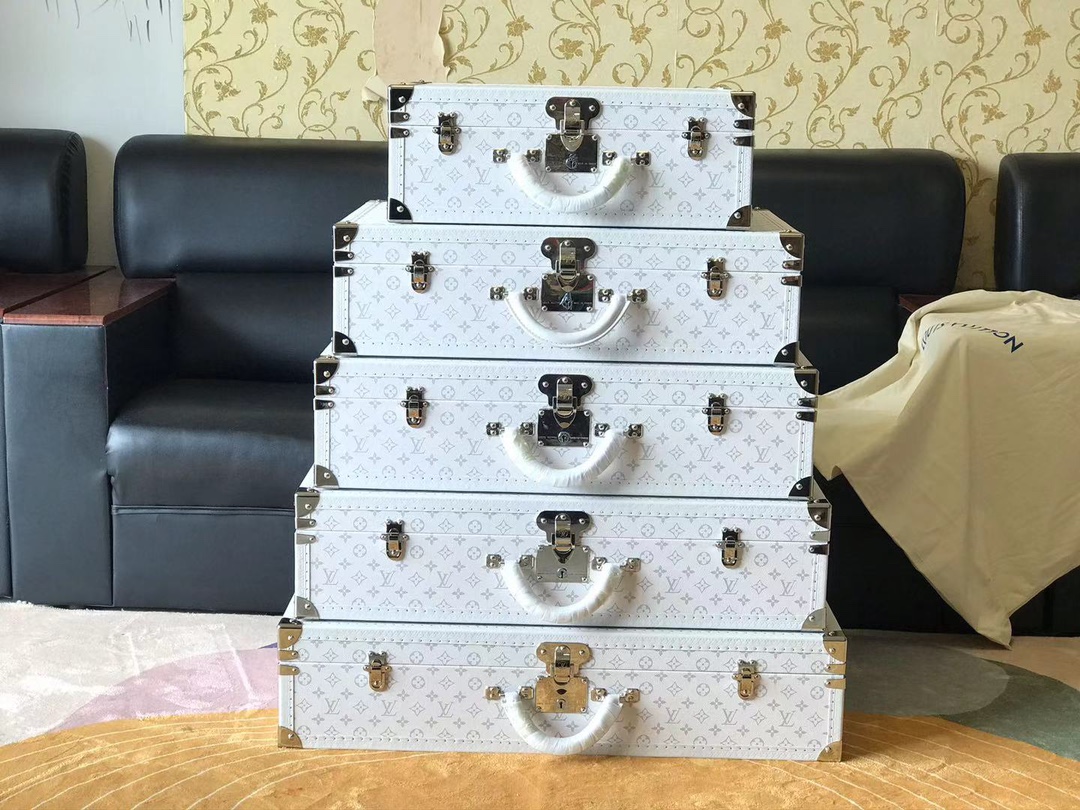 NO:269906,M4700ZX White Flower Tower Box, I love it so much,19860909M4700ZX 白花塔箱, 太爱了,,luggage