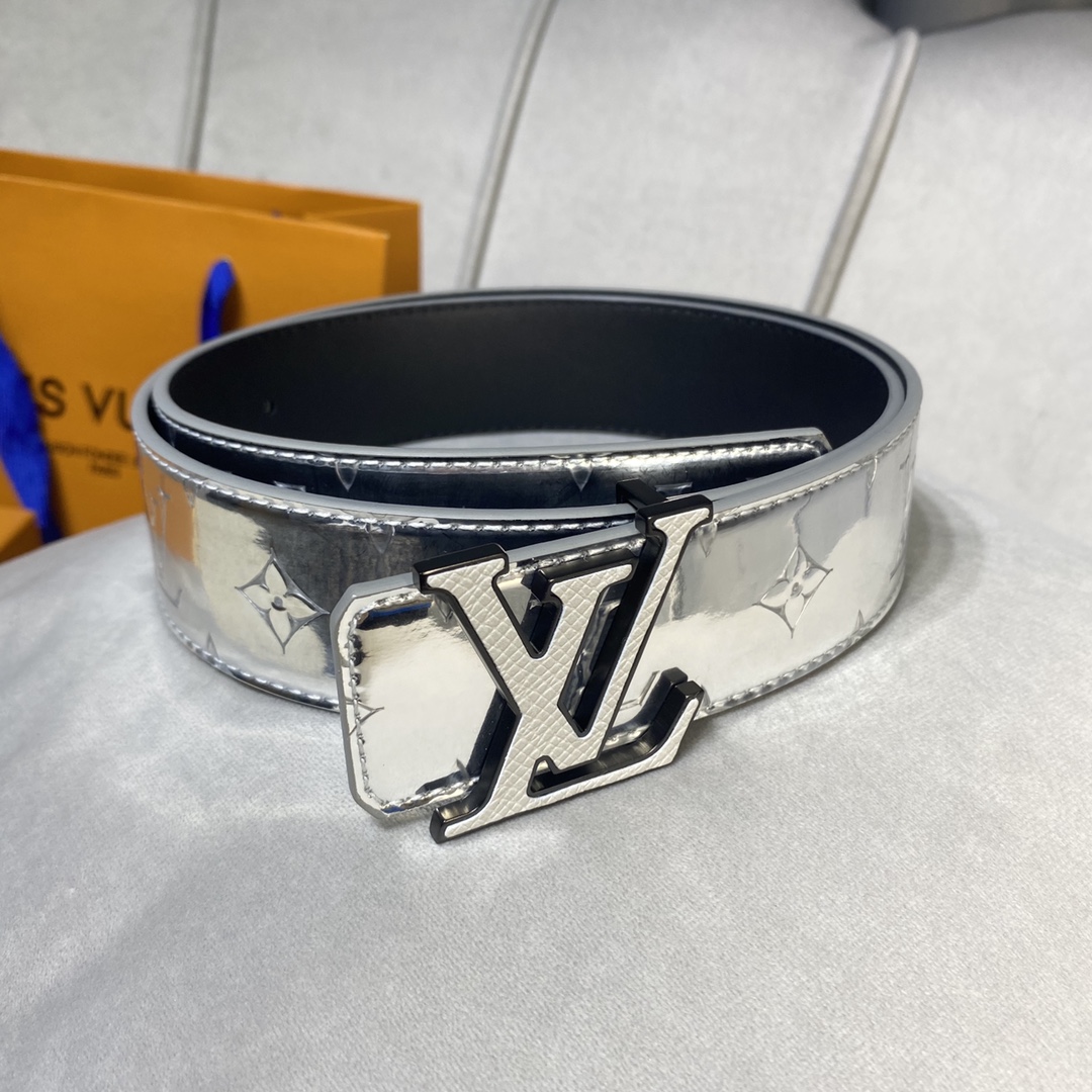 Louis Vuitton Belts Men Calfskin Cowhide