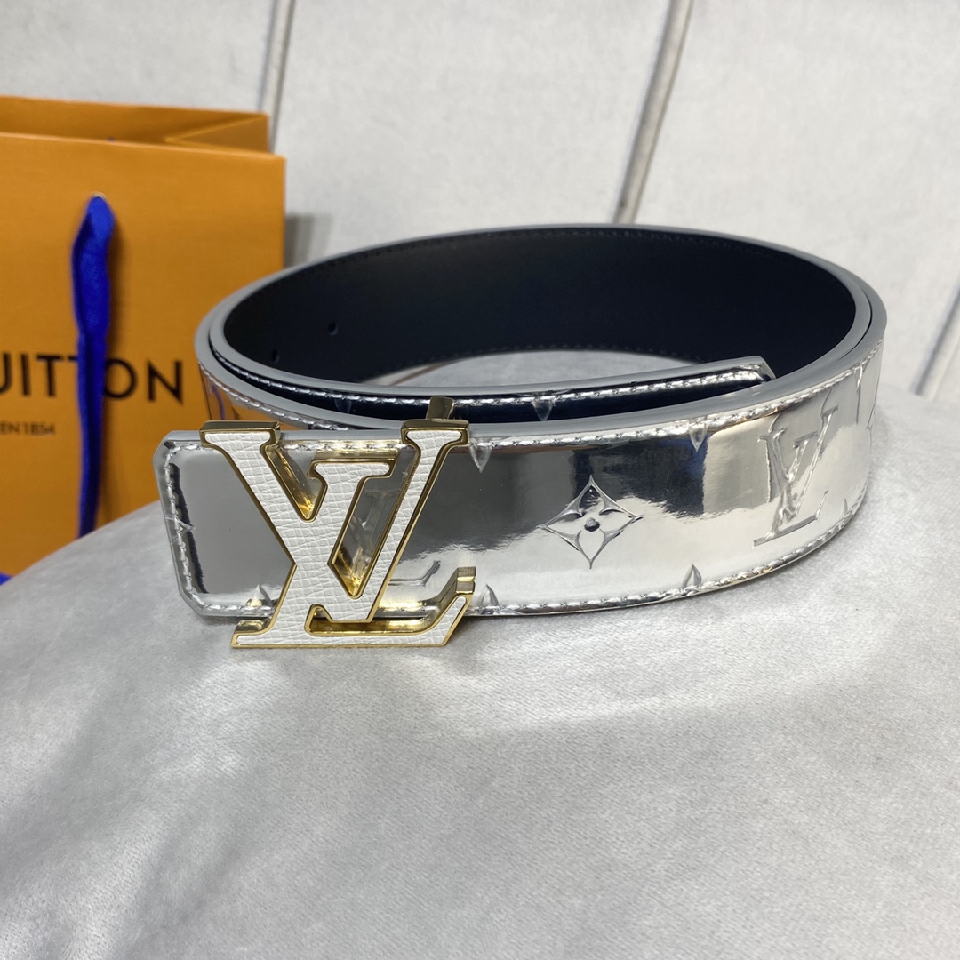 Louis Vuitton Belts Men Calfskin Cowhide