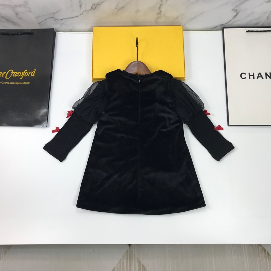 Chane*/Françoise* Elegant College Style Fashion with Velvet Vests and Butterfly Designs - 图片 9