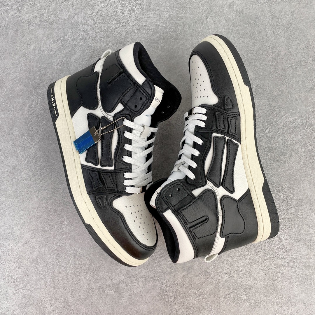 图片[3]-＃LJ渠道版福利 AMIRI Skel Top Hi Sneakers 洛杉矶街头之王 高奢·埃米尔 骨骼高帮板鞋 黑白 区分市面所有在售版本 正确鞋舌外翻细节 正确骨头形状 正确双层加厚皮料 市面唯一正确批次 全套配件及包装物 鞋面采用手工切割和边缘涂漆的皮革和骨头贴花 并具有真皮鞋面和模压EVA鞋垫 高密度的电脑车线工艺 尺码：40 41 42 43 44 45-选品中心