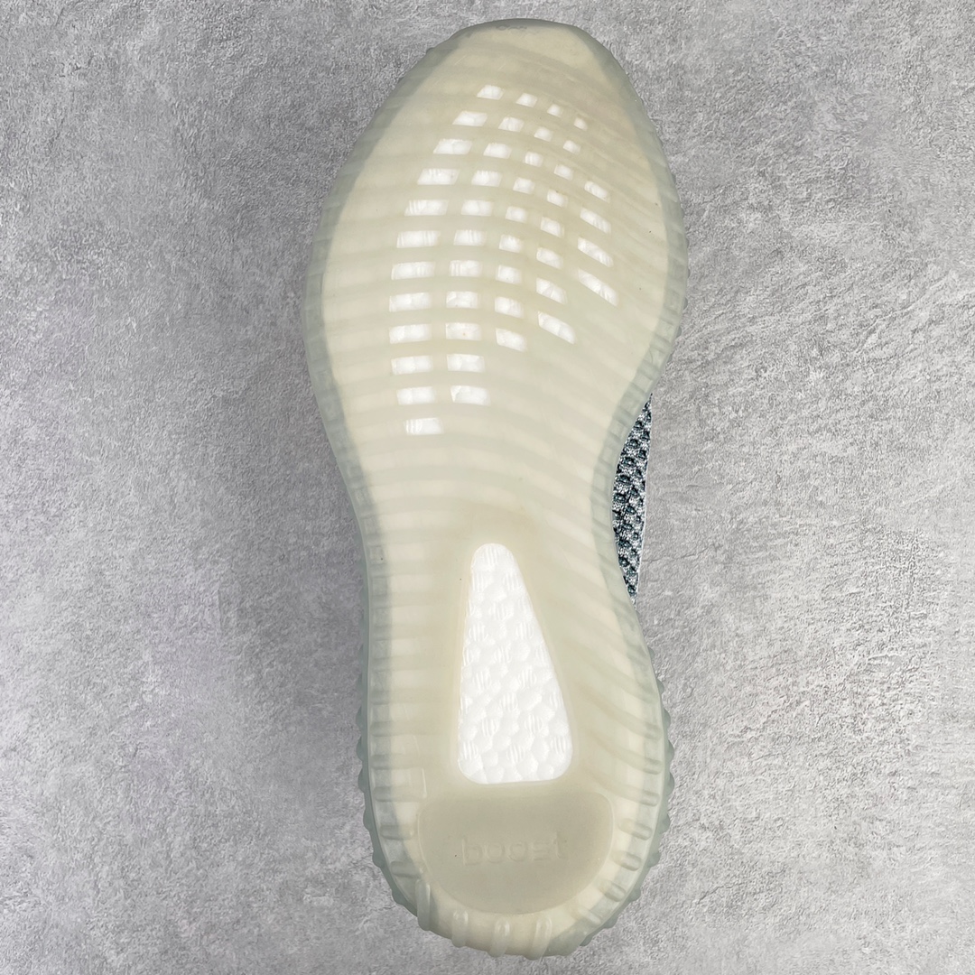 图片[8]-💰200 ＃K版纯原 巴斯夫福利‼Yeezy Boost 350 V2 水洗蓝 货号：GY7657 市面中端最王炸版本 lw同源配套打造 全套原楦 原纸版 原鞋开模完美打造 采用辰元飞织鱼丝网原厂面 非进口机台 大底原厂半透明RB巴斯夫满钉大底  原厂东莞百宏3M反光鞋带 质感一致 原厂鑫成新粉原鞋垫 LOGO胶浆印花 钛金针与高士马克线针车精工打造 一切遵循原厂指令单采购同源原材 采购全套原厂进口材料 原纸版 原楦头 一切同源公司 大几率过验 混卖无压力‼️SIZE：36 36.5 37 38 38.5 39 40 40.5 41 42 42.5 43 44 44.5 45 46 47 编码：Mby2936070-运动鞋